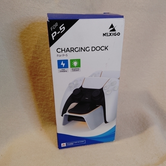 nexigo Charging Dock for PS-5 Controller - Picture 1 of 8